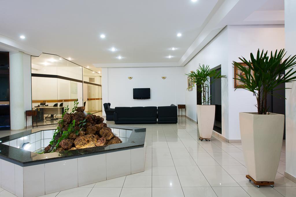 Carlton Plaza Hotel Uberlândia Eksteriør billede