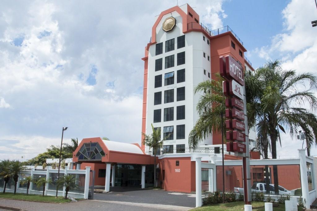 Carlton Plaza Hotel Uberlândia Eksteriør billede