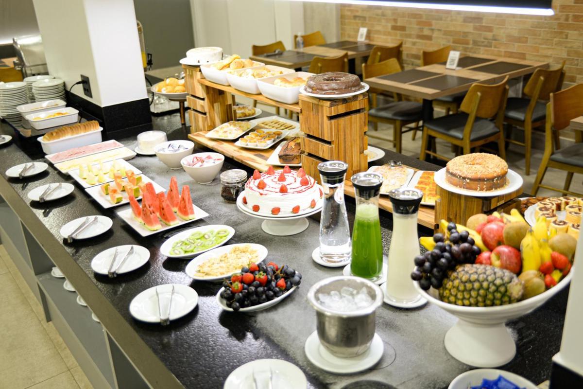 Carlton Plaza Hotel Uberlândia Eksteriør billede