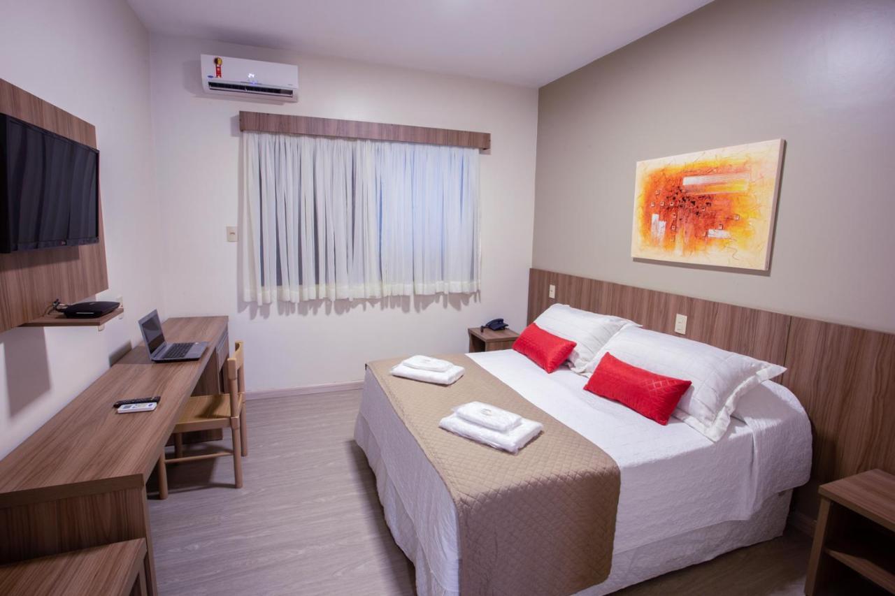 Carlton Plaza Hotel Uberlândia Eksteriør billede