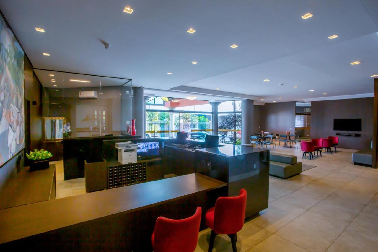 Carlton Plaza Hotel Uberlândia Eksteriør billede